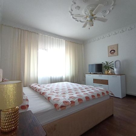 Dove Apartment Sibiu Exterior photo