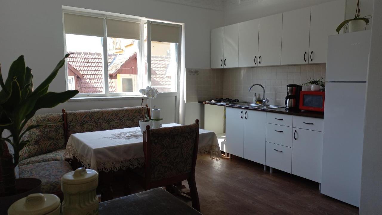 Dove Apartment Sibiu Exterior photo