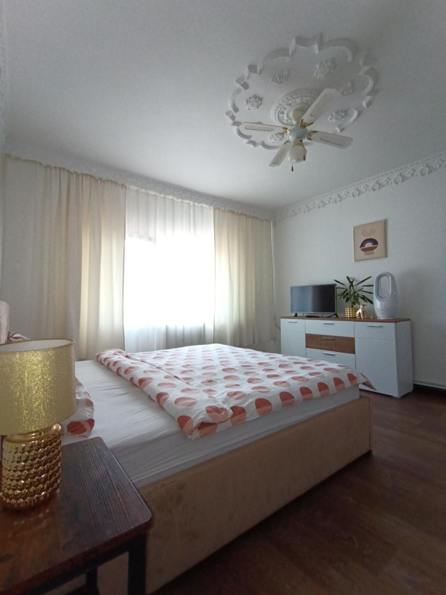 Dove Apartment Sibiu Exterior photo
